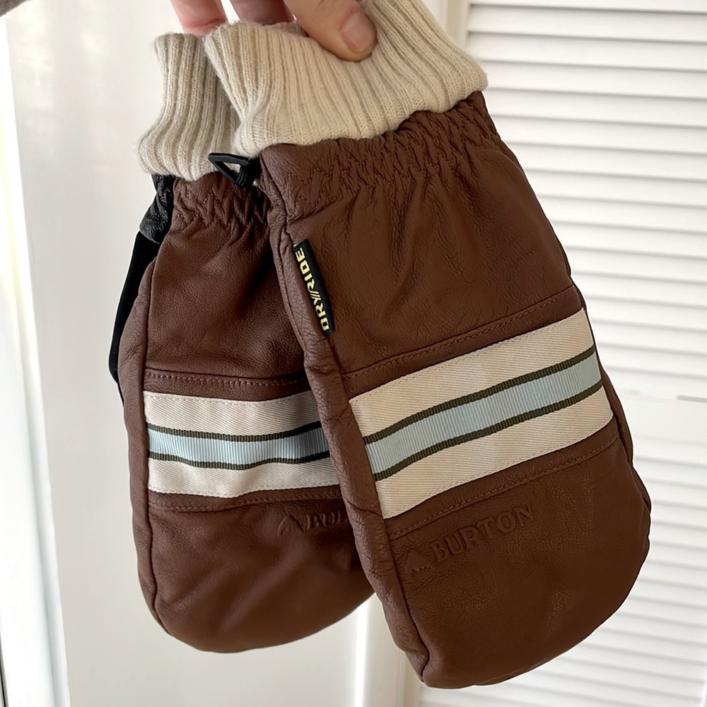 Women’s Burton Snowboard Mitten